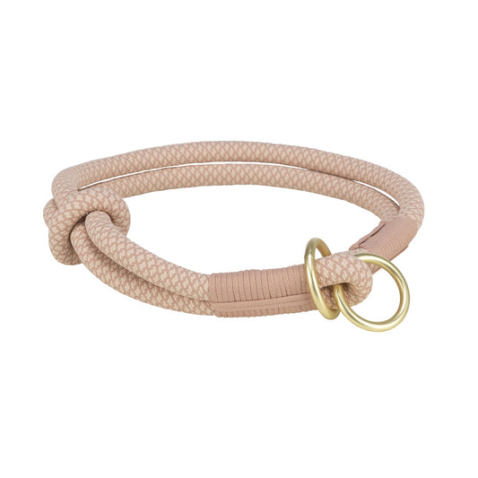 Das Soft Rope Zug-Stopp-Halsband bietet deinem Hund Komfort und Sicherheit zugleich. Hergestellt aus mattem Tau und rund gewebt, ist es angenehm zu tragen. 