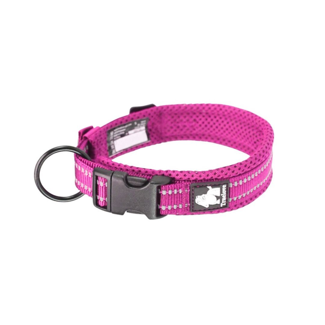 Das TrueLove Comfort Halsband löst dieses Problem mit seinem weichen, frotteegefütterten und atmungsaktiven Innenbereich, der Reizungen verhindert, und einer stabilen, verstellbaren Passform.